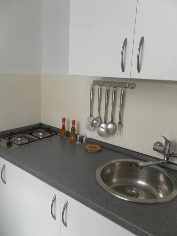 Kudamm Apartment West Central City Berlin